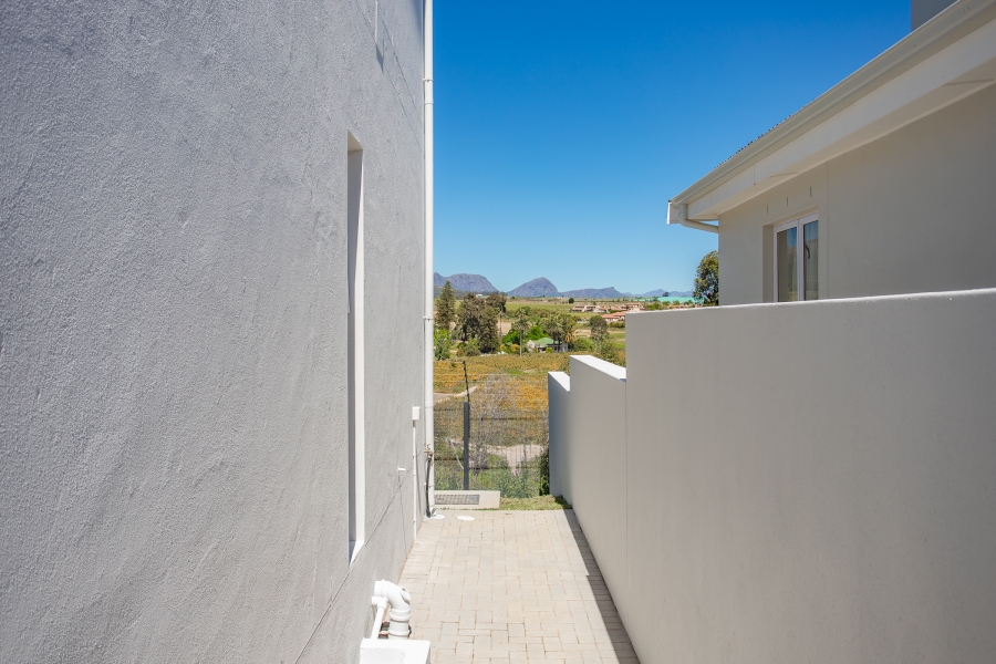 To Let 3 Bedroom Property for Rent in Wellington North Western Cape